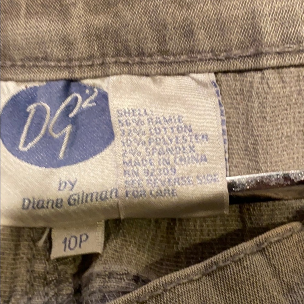 DG2 khaki embellished Jeans - Picture 4 of 4